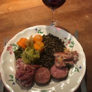 48386434_442021799664838_4161070316157665280_n